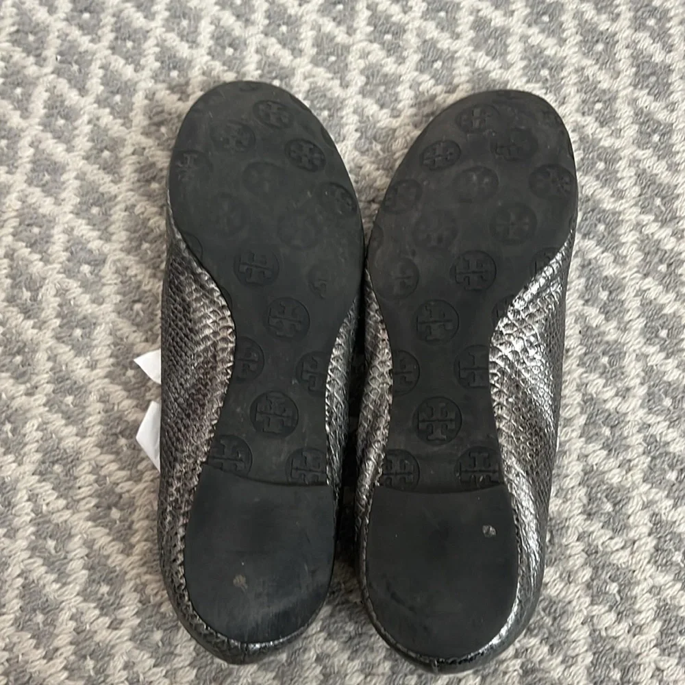 Tory Burch Reva Silver Ballet Flats Reptile Print